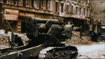 direct-fire-203mm-soviet-wwii-urban-combat.gif