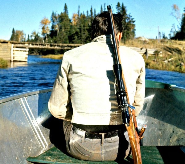 johnny-cash-goes-on-a-hunting-trip-photographed-by-richard-friske-a.jpg