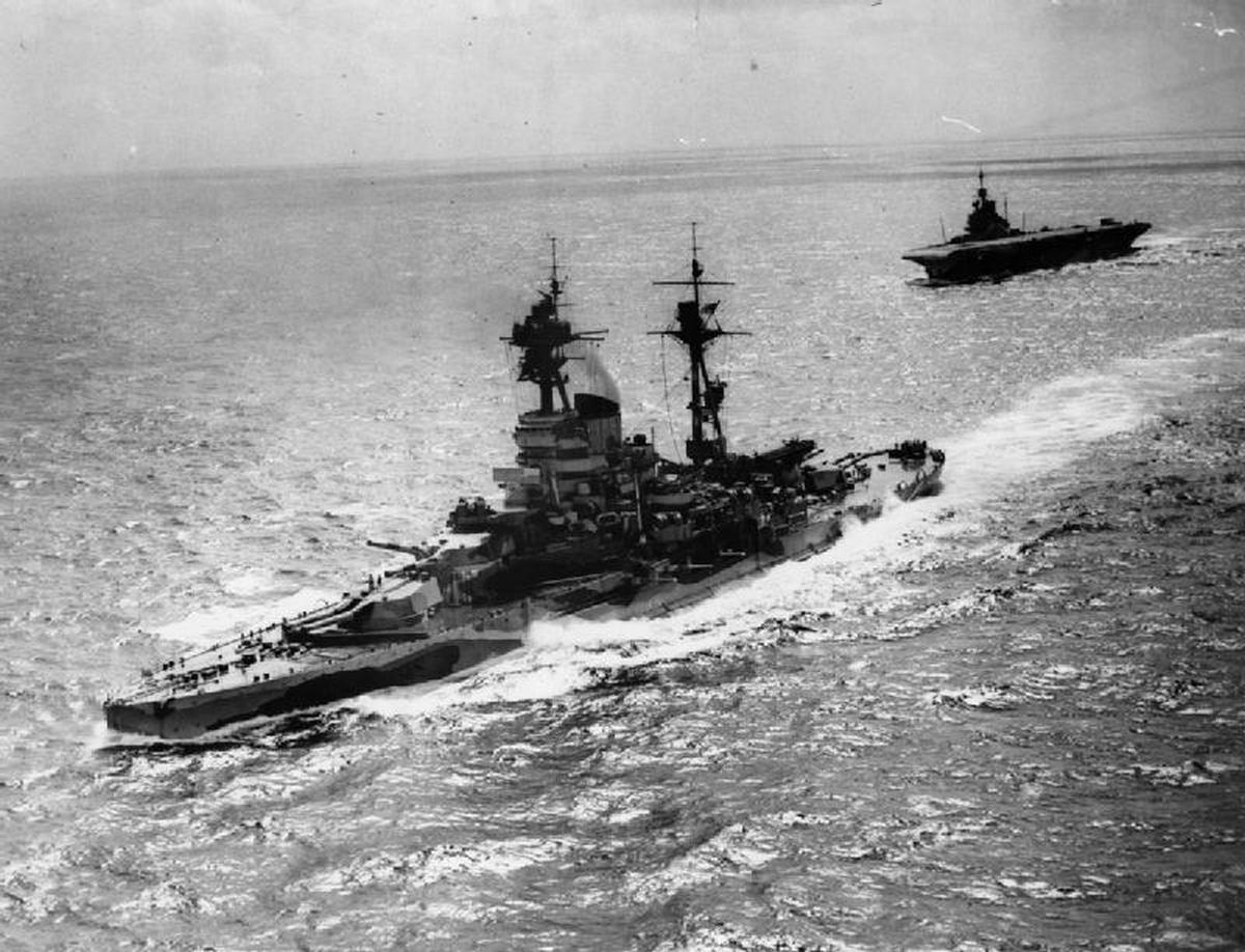 Revenge-class battleship HMS Resolution and Illustrious-class aircraft carrier HMS Formidable