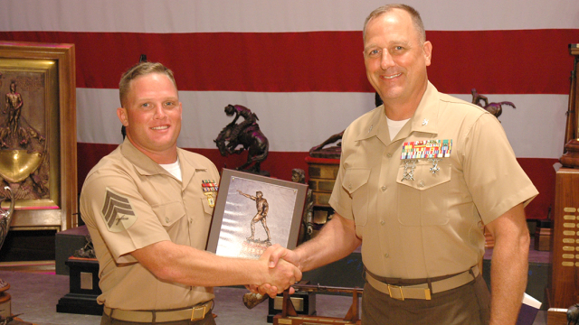 Marine.smashes.31.year_.old_.National.Trophy.Rifle_.Team_.Match_.record-1