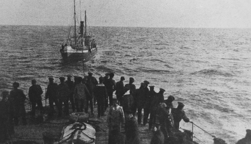 AMALIA (Turkish Merchant Ship) Photographed in the Black Sea at the time of capture on 4 May 1915 off the Rumelian coast. This 430-register ton merchant ship was carrying a cargo of petrol. This view was taken from aboard the Russian cruiser KAGUL (1902-1932) which made the capture while on a raiding cruise. Description: Courtesy of Boris V. Drashpil Catalog #: NH 94798